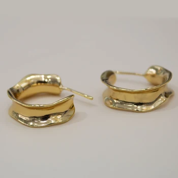 2023 Nové Módne Šperky Zlatá Farba Náušnice pre Ženy, C Tvar Hoop Ucho Príslušenstvo na Denné Nosenie Strany Darček