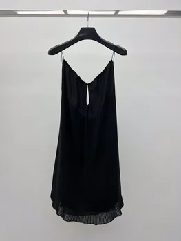Podväzkové čierne šaty hrudníka duté dizajn ležérne módne 2023 letné nový štýl 0319